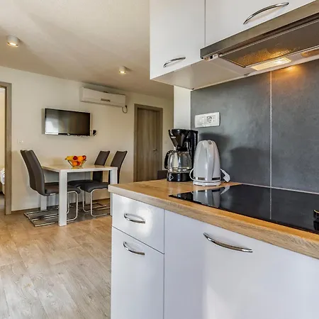Mobile Superior-10 By Interhome Vikendica
