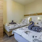 Mobile Superior-10 By Interhome Vikendica Pula