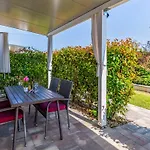 Mobile Superior-10 By Interhome Pula